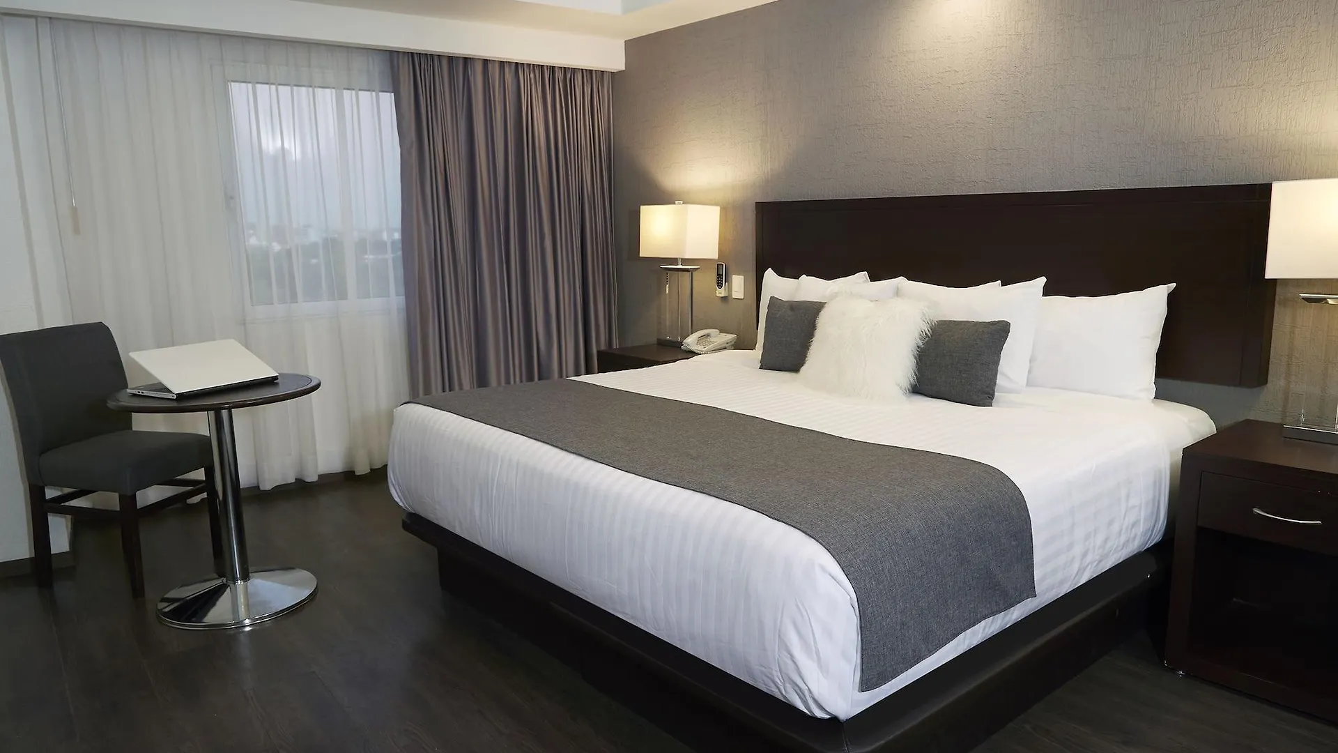 ****  Hotel Ejecutivo Express Guadalajara México